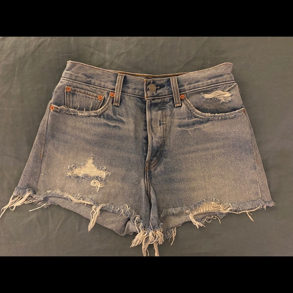 Levi’s wedgie Jean short